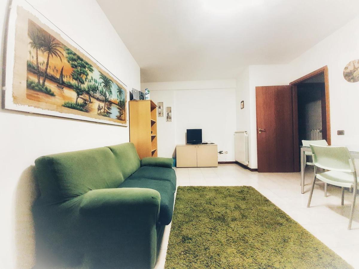 Ccc Holiday Properties Terni Central Ccc Exterior foto